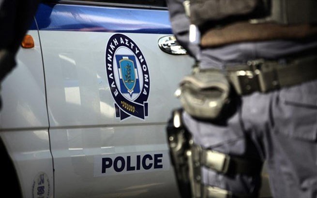 Крупная полицейская операция в центре Афин, 12 арестованных