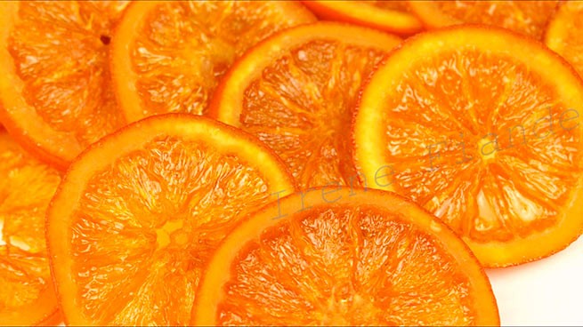 Карамелизированные дольки апельсинов