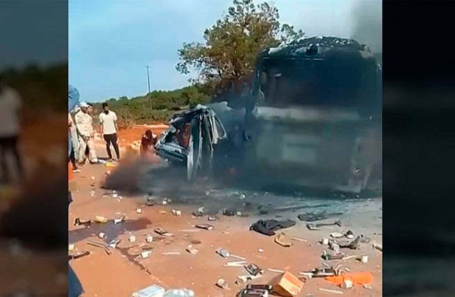 Автобус, который вез военную миссию в Ливии, был взорван(?)