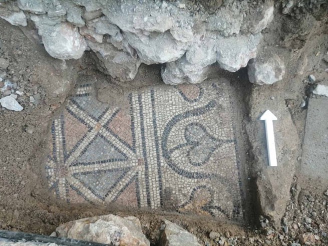 Руины римской виллы раскопали на центральной площади Афин