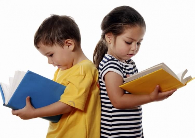 Книги vs блоги. Что сегодня читают дети?