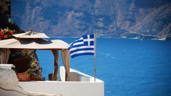Греки обращаются к Airbnb в поисках бюджетного жилья для отдыха