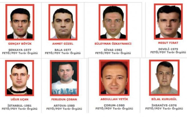 Турция предлагает вознаграждение за похищение восьми военнослужащих из Греции