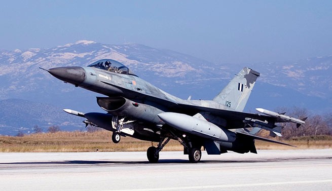 Pronews: американцы требуют от Греции передать Украине 32 истребителя F-16 Block-30