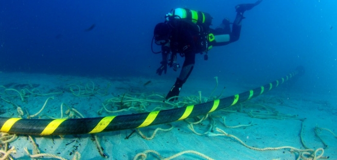 Подводный оптоволоконный кабель соединит 6 стран