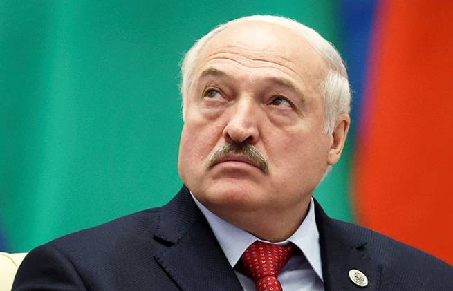Александр Лукашенко сменил охрану и поваров после смерти главы МИД