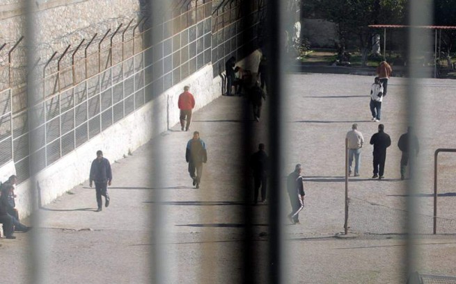Еще две попытки побега из греческих тюрем