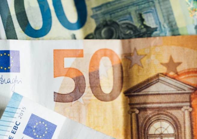 ΔΥΠΑ: новое пособие в размере 300 евро для безработных