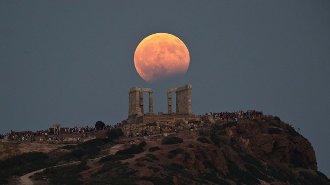 21 января в Греции можно будет увидеть полное лунное затмение