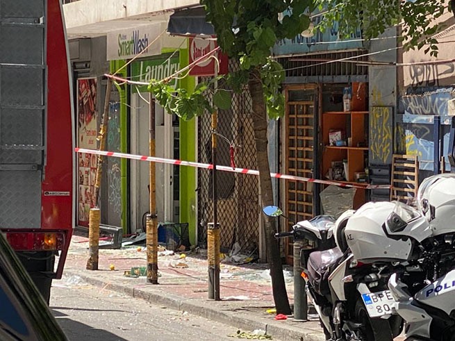 Взрыв в центре Афин: двое раненых