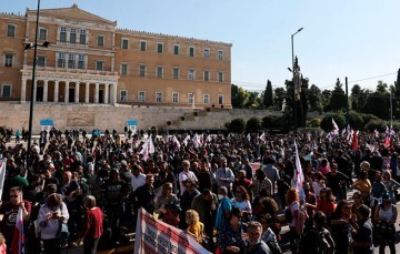 В Греции на вторник запланирована забастовка полицейских.