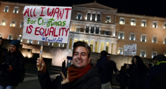 Горячая линия LGBT вновь заработала в Греции