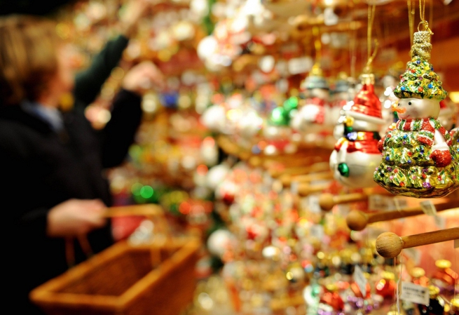 В декабре магазины в Греции будут работать по праздничному графику