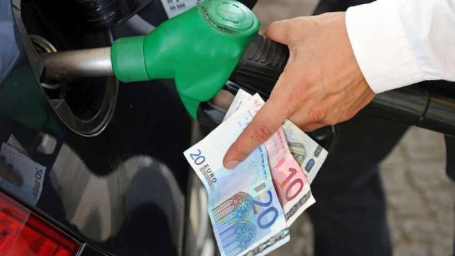 Fuel Pass 2: первые заявки на получение субсидии и первые платежи