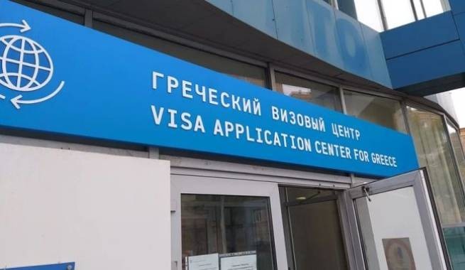 Россияне смогут получить визу в Грецию, если выезд планируется в ближайшие 2-3 недели