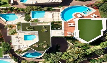 Компания Everty Греция недавно приобрела виллу Elounda Gulf Villas на Крите. Это пятизвездочный гостиничный комплекс, состоящий из 18 роскошных частных вилл и 15 люксов.