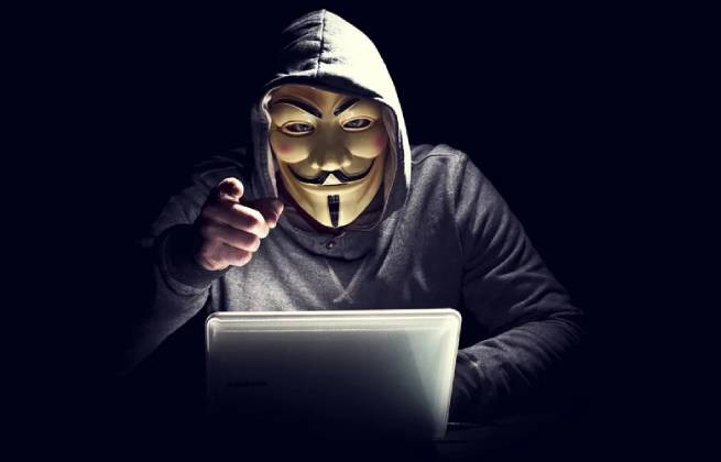 Кибератака на Theme Bank: ΕΥΠ выявила 30 хакерских аккаунтов русофилов