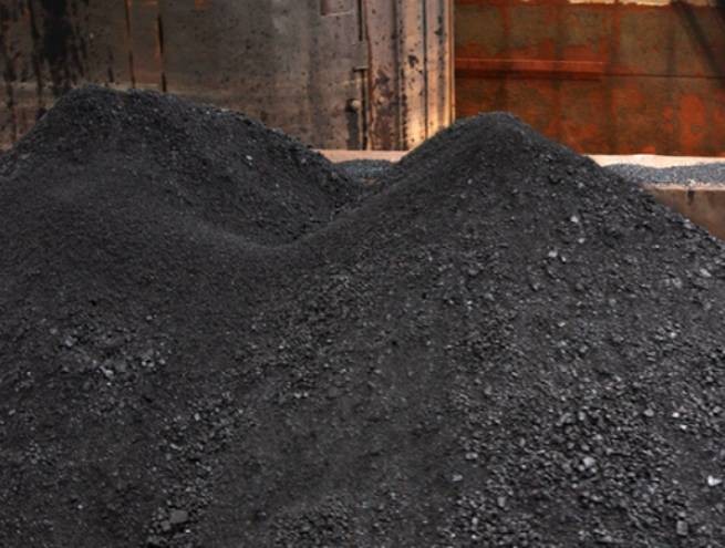 Судно греческой компании перевозило уголь из РФ