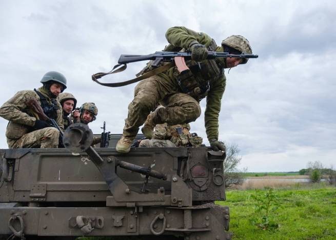 Вооруженные формирования, вошедшие в Белгородскую область, назвали операцию &quot;успешной&quot; (видео)