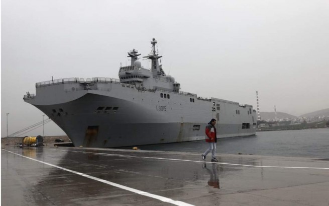 Вертолетоносец ВМС Франции пришвартовался  в Пирее