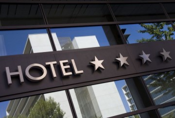 Греция: 50 отелей, которые остаются открытыми