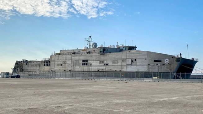 «USNS YUMA» ВМС США в порту Салоников
