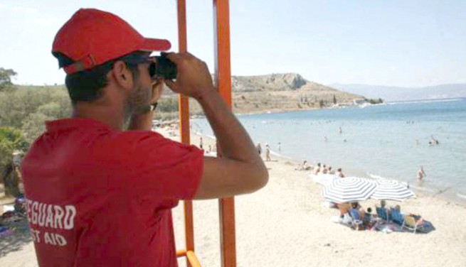 Опасность для туристов: 10% организованных пляжей не имеют спасателей