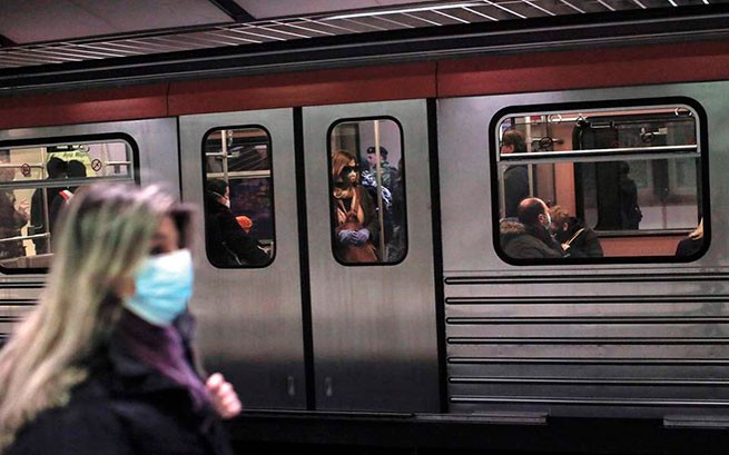 31 декабря, общественный транспорт Афин заканчивает работу раньше