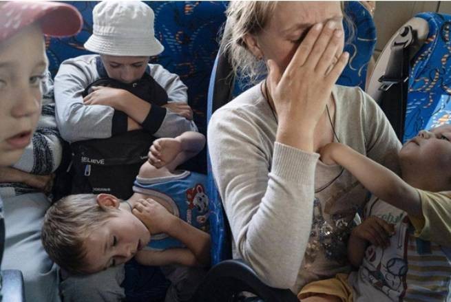 В ООН подсчитали количество украинских беженцев: всего 10 млн, в европейских странах 6,3 млн человек