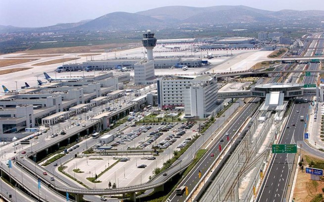 Греция получила десять предложений по продаже акций Афинского аэропорта