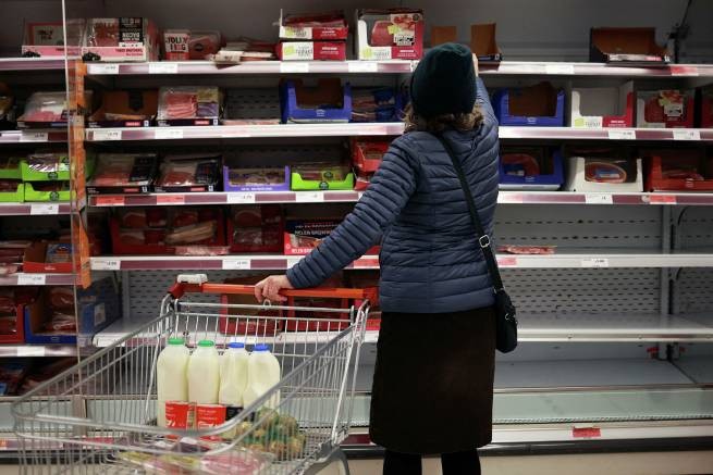 Великобритания: начинается продуктовый коллапс