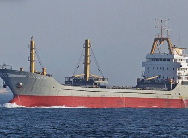 В Черном море затонуло пропавшее вчера турецкое судно, перевозившее российский груз