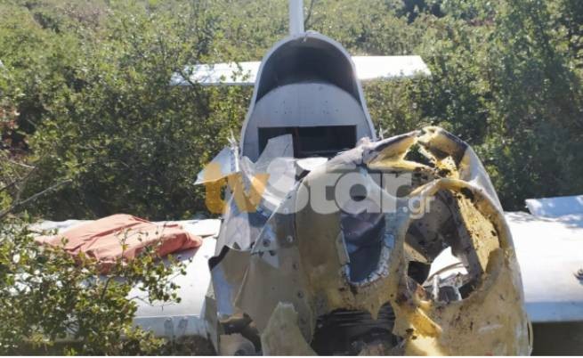 Греция: одномоторный самолет рухнул возле национального шоссе