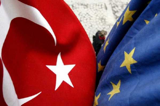 ЕС ищет пути взаимодействия с Турцией, чтобы остановить миграционные потоки