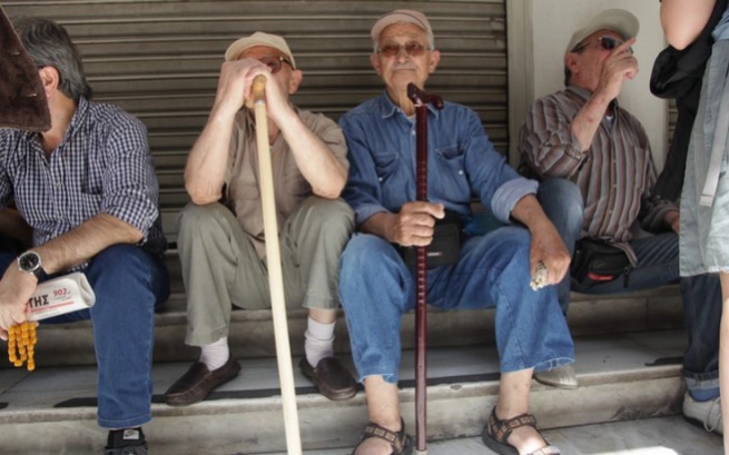 В Греции повысят пенсионный возраст