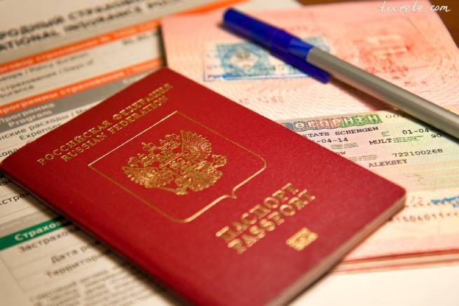 Визовый центр Греции в Москве будет доставлять паспорт на дом