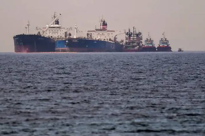 США: введение санкций против танкеров и компаний за перевозку российской нефти