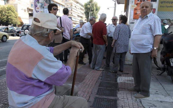 Население Греции стареет и сокращается