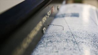 Землетрясение 7,6 баллов по шкале Рихтера на юге Филиппин, предупреждение о цунами (видео)