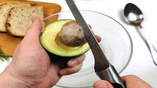 От каких болезней защищает авокадо