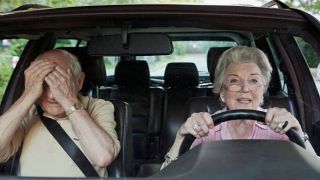 70-летним станет труднее сесть за руль: новые рекомендации Европейской комиссии
