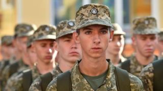 17-летние граждане Украины должны вернуться из-за границы для постановки на воинский учет