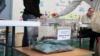 Выборы во Франции: данные экзитпола демонстрируют уверенную победу ультраправых (видео)