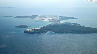 Правительство эвакуирует жителей Эгейских островов, якобы для «защиты экосистемы»